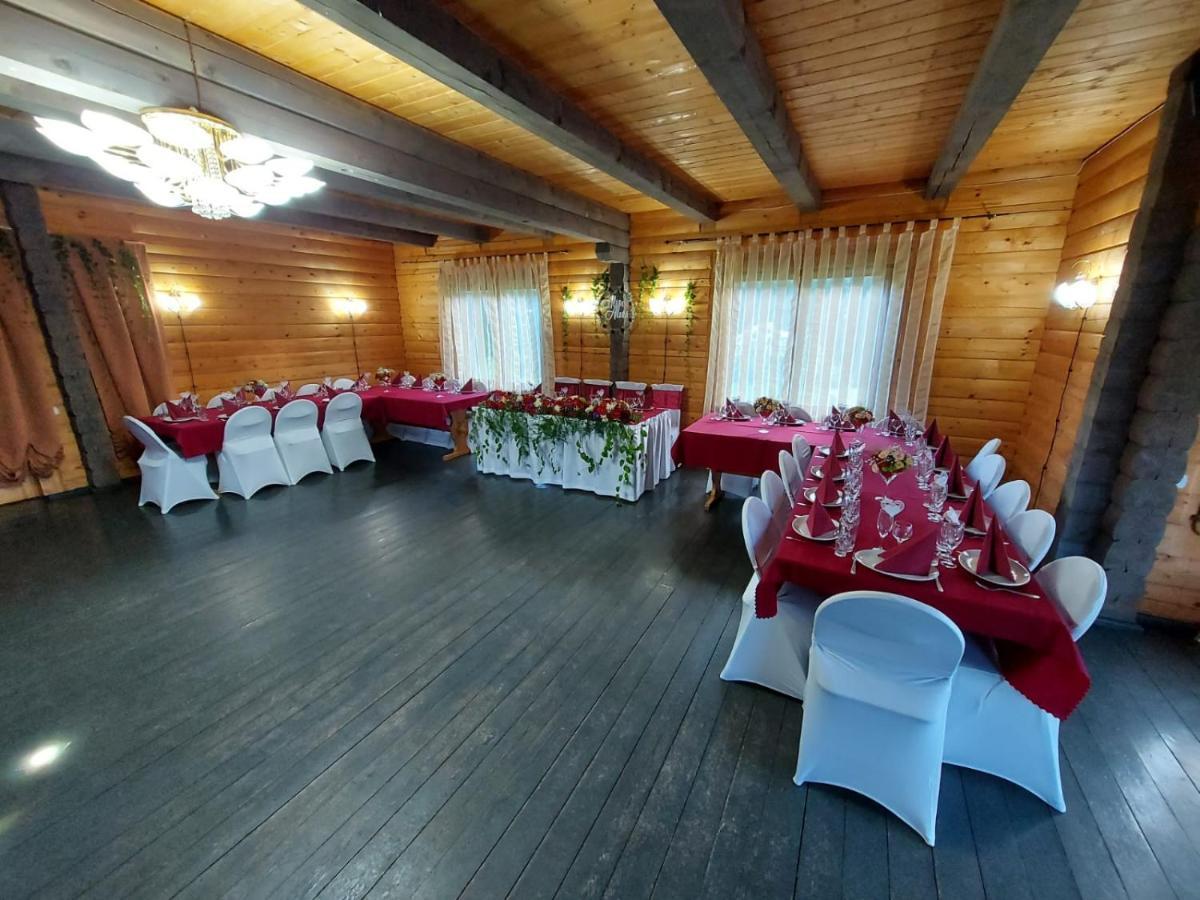 Atputas Komplekss Burtakas Straupe Buitenkant foto